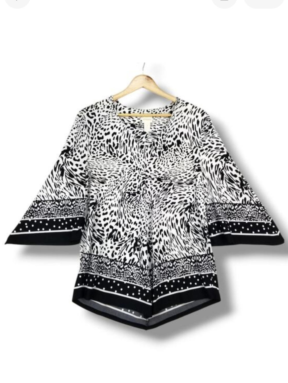 Chico's‎ Animal Print V-Neck Top Blouse Chico 1 Medium Black White Stretch